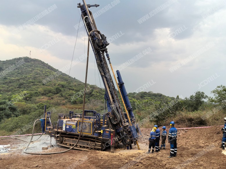 The application of reverse circulation (RC) drilling machines with automatic rod exchanging systems in African mining fields
